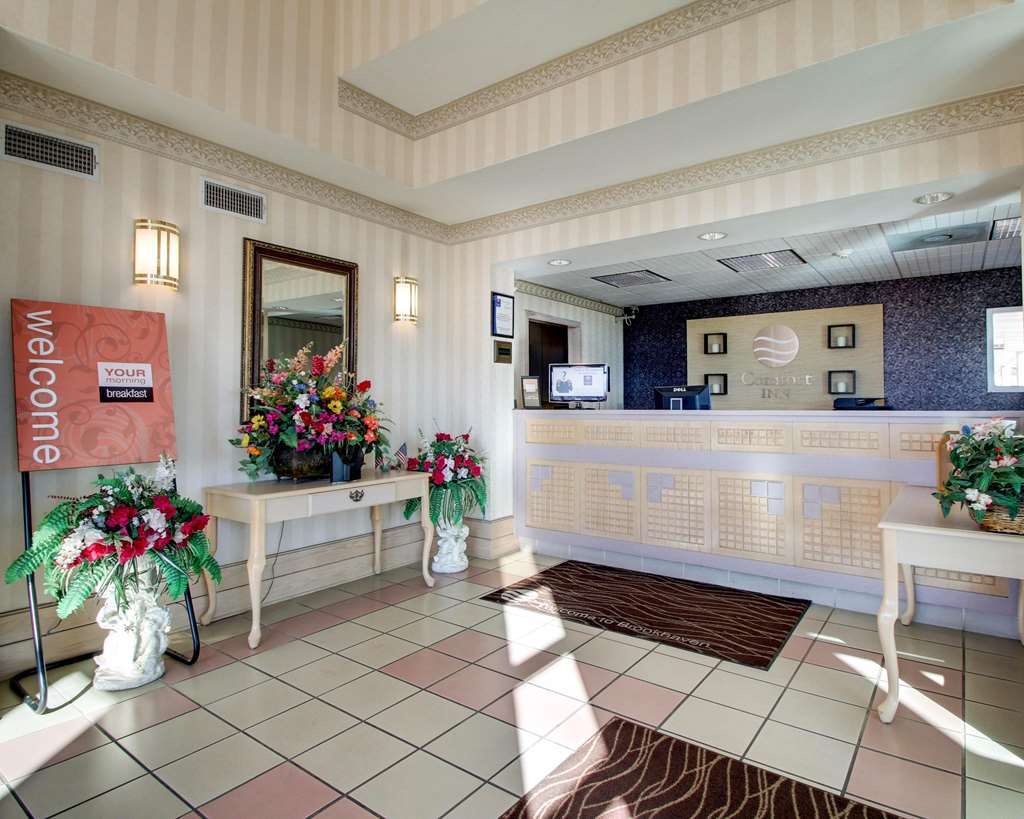 Quality Inn 2*